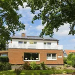 招待所 Mansion 3*